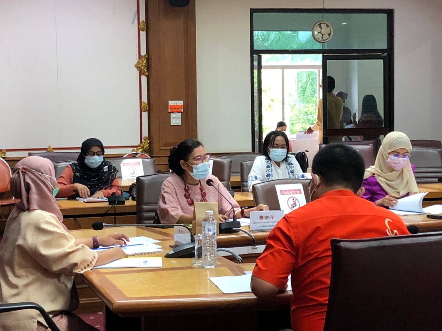 พช.ยะลา ประชุมคณะอนุกรรมการบริหารกองทุนพัฒนาบทบาทสตรี ครั้งที่ 6/2564