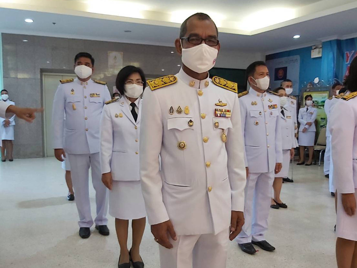 พจ.ยะลา ร่วมพิธีลงนามถวายพระพรชัยมงคล สมเด็จพระนางเจ้าสุทิดา พัชรสุธาพิมลลักษณ พระบรมราชินี