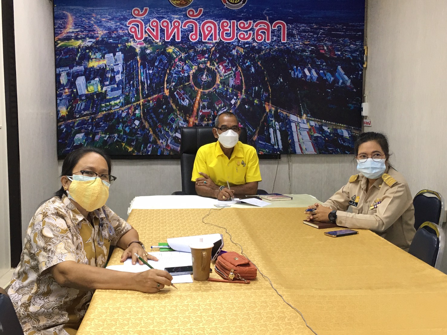 พช.ยะลา ร่วมการประชุมทบทวนการบริหารกำลังคนในตำแหน่งประเภทวิชาการ ภายใต้กลุ่มงานในสังกัดส่วนกลางและส่วนภูมิภาค (จังหวัด)