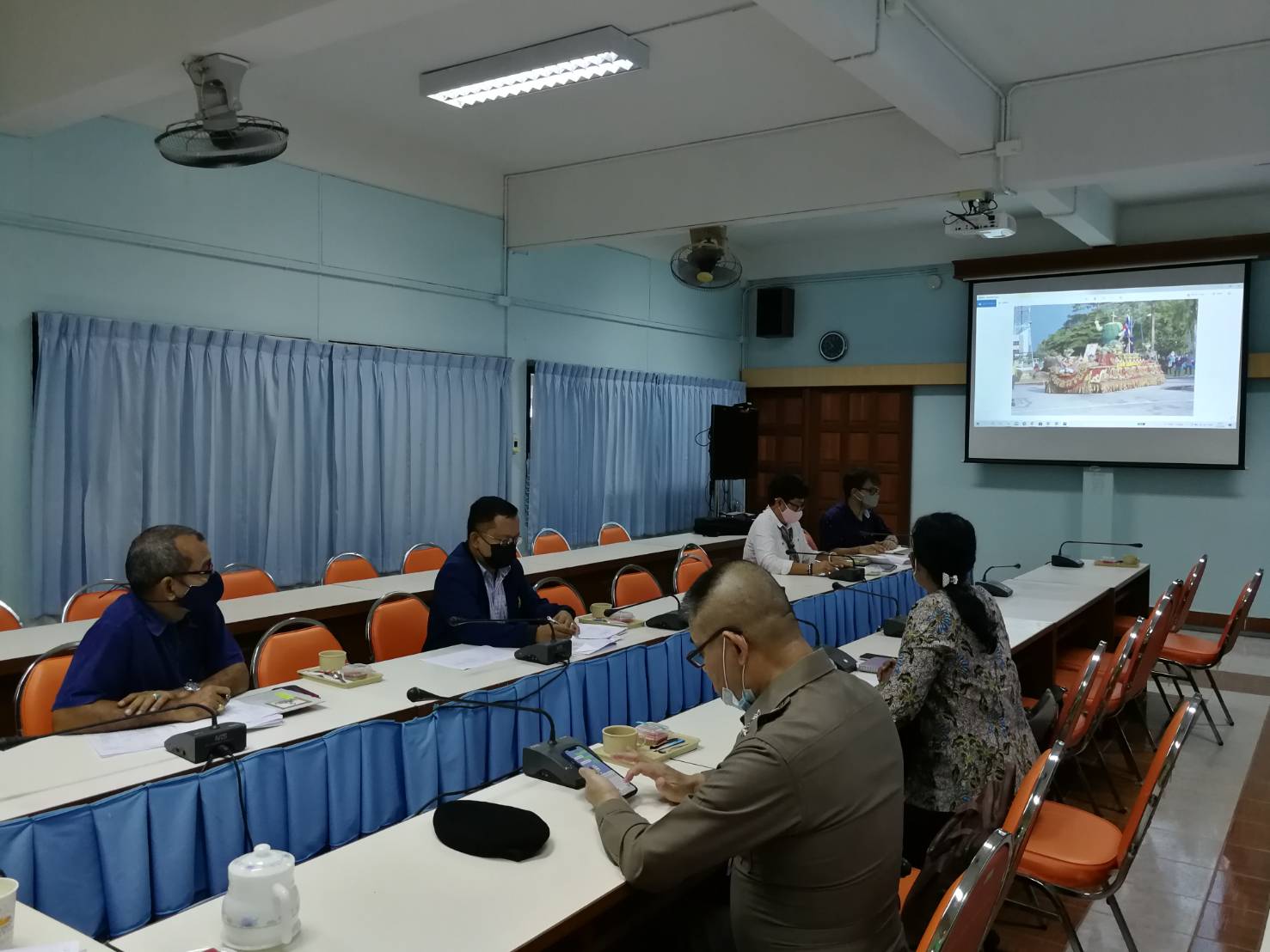 พช.ยะลา ร่วมประชุมหารือการจัดงานมหกรรมผลไม้และของดีเมืองยะลา ประจำปี 2564 