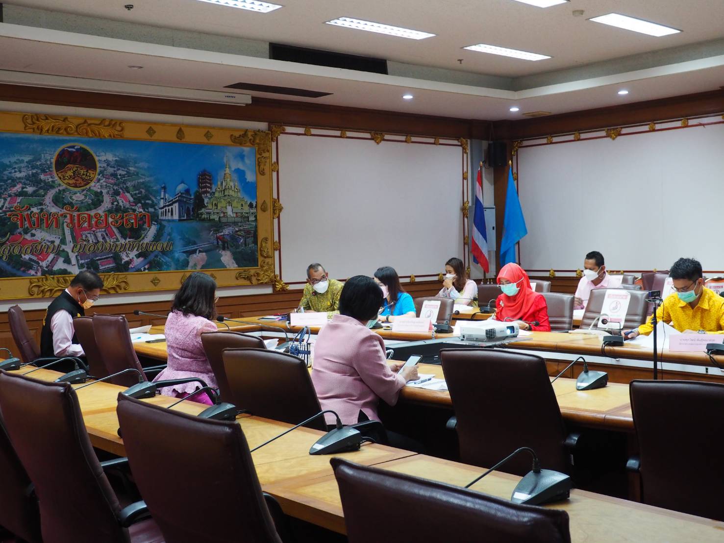 พจ.ยะลา เป็นประธานการประชุมคณะอนุกรรมการฯ เลือกสรรบุคคลเป็นพนักงานราชการเฉพาะกิจ สังกัดกระทรวงมหาดไทย