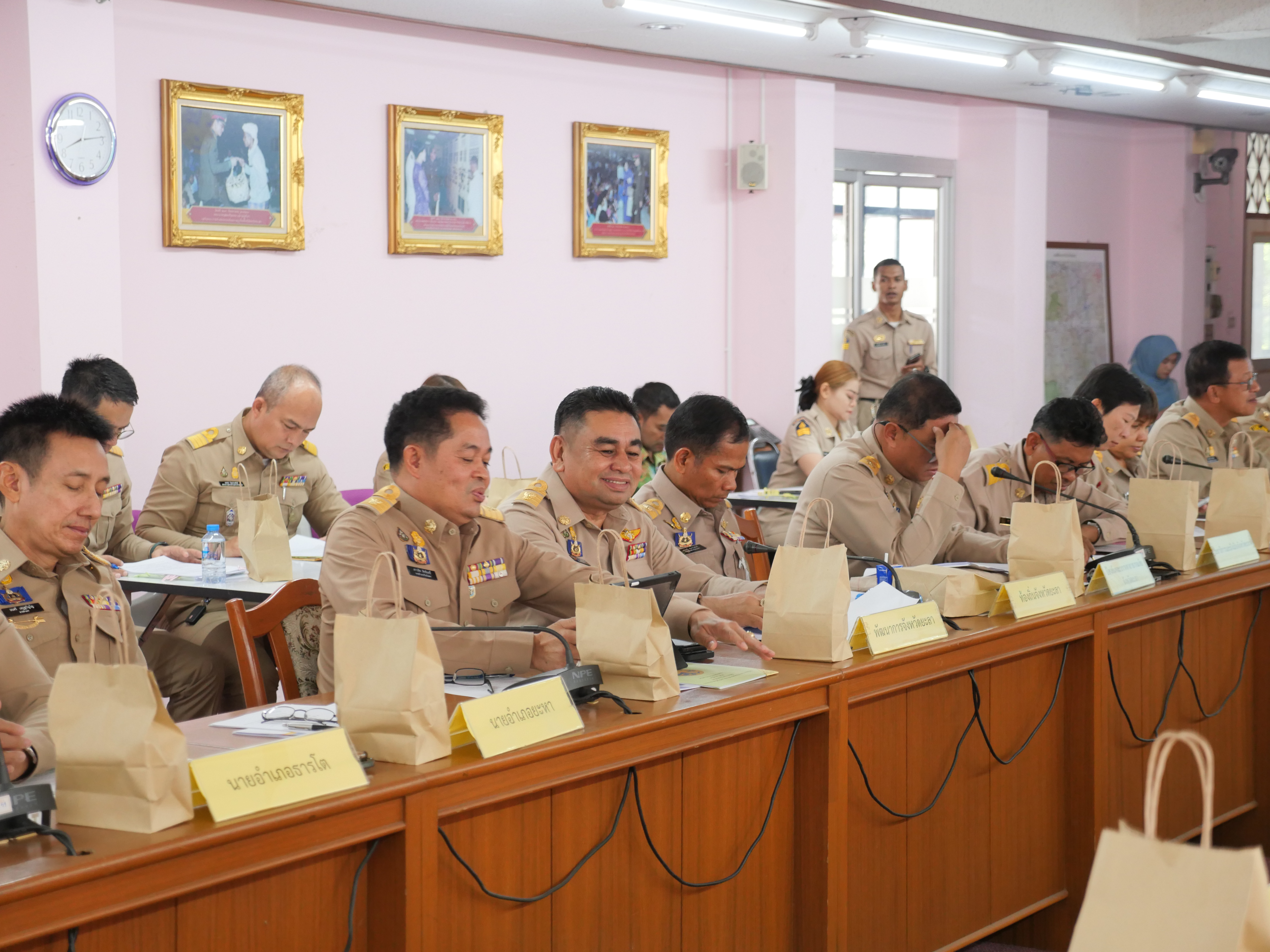 พช.ยะลา เข้าร่วมประชุมประจำเดือนนายอำเภอ และหัวหน้าส่วนราชการ