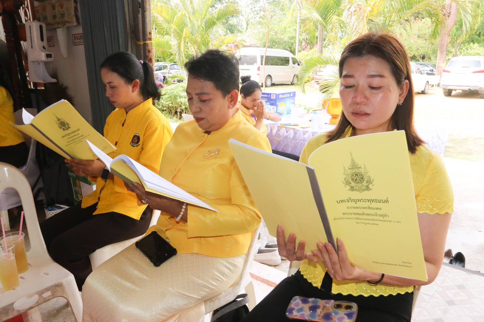 พช.ยะลา ร่วมพิธีเจริญพระพุทธมนต์ เฉลิมพระเกียรติถวายพระพรชัยมงคล พระบาทสมเด็จพระเจ้าอยู่หัว เนื่องในโอกาสวันเฉลิมพระชนมพรรษา 6 รอบ 28 กรกฎาคม 2567