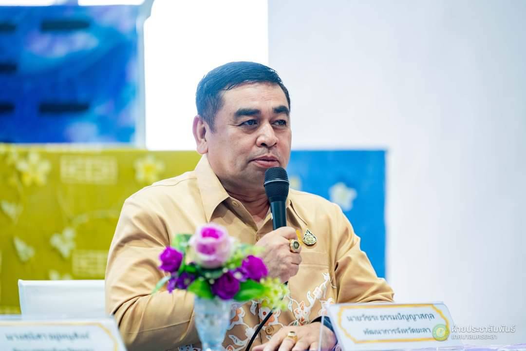 พช.ยะลา ร่วมพิธีลงนามบันทึกข้อตกลงความร่วมมือ (MOU) ในโครงการส่งเสริมอนุรักษ์ผ้าท้องถิ่นมลายู “ปากายัน มลายู”