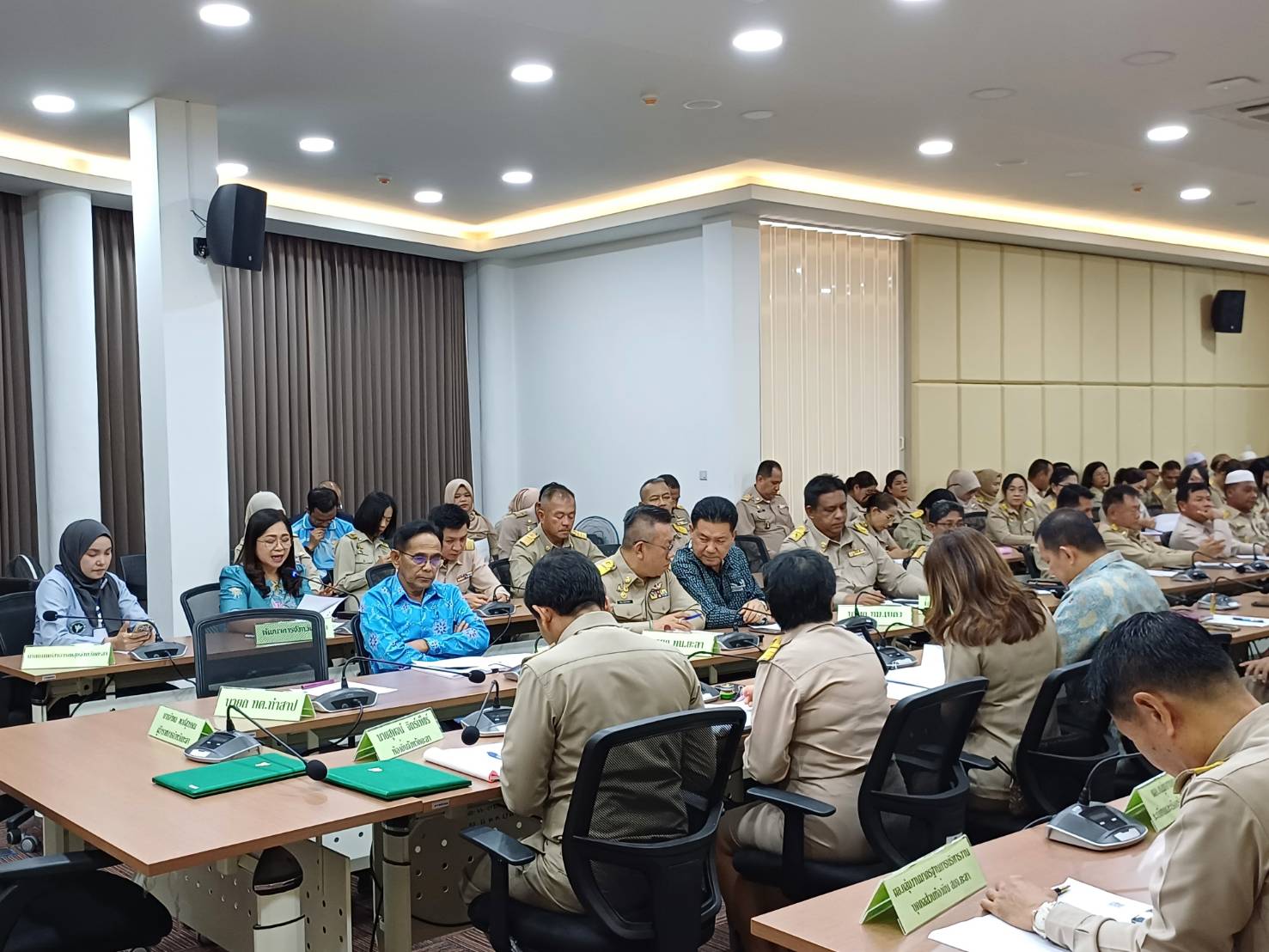 พช.ยะลา ร่วมประชุมนายกองค์กรปกครองส่วนท้องถิ่น และปลักองค์กรปกครองส่วนท้องถิ่น ครั้งที่ 4/2567