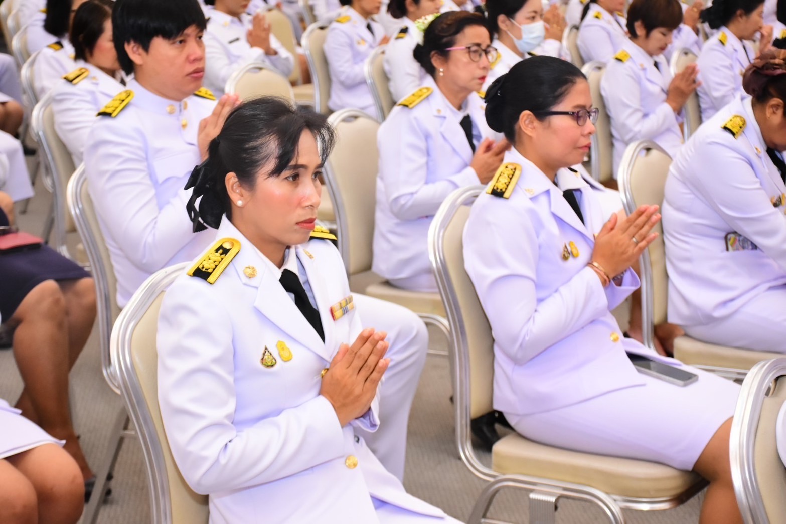 พช.ยะลา ร่วมพิธีทำบุญตักบาตรถวายพระราชกุศล และวางพวงมาลาถวายราชสักการะ เนื่องในวันคล้ายวันสวรรคตสมเด็จพระนเรศวรมหาราช ร่วมรำลึกถึงพระมหากรุณาธิคุณ ผู้ทรงกอบกู้อิสรภาพของไทย