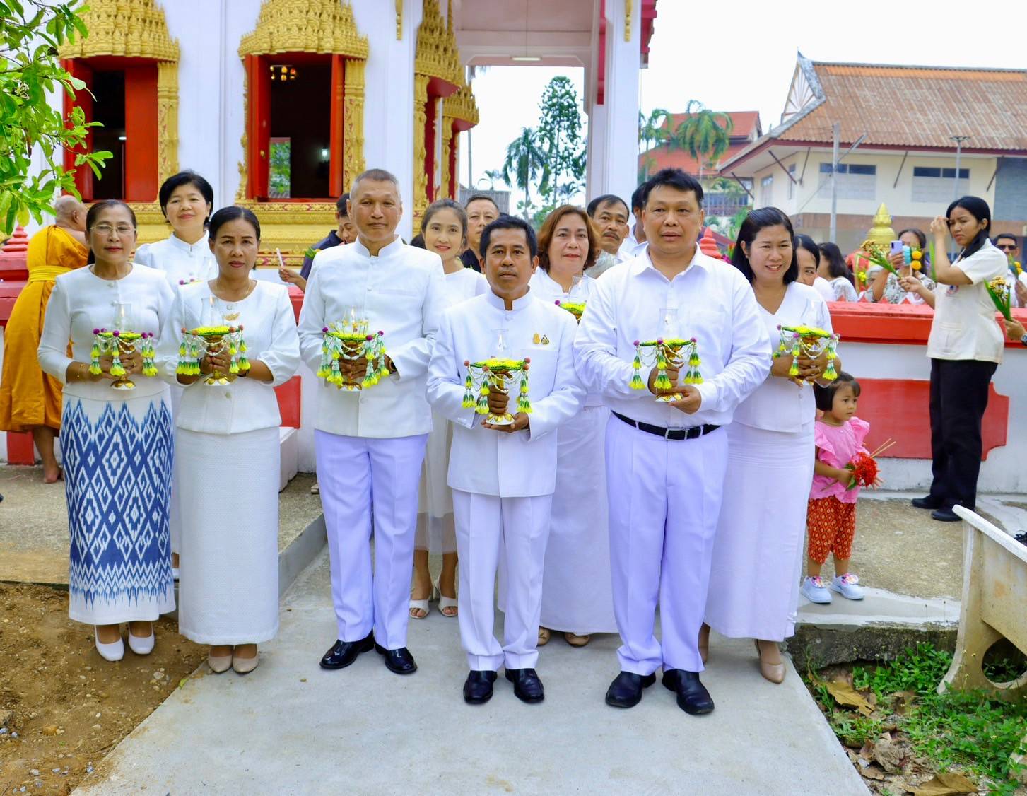 พช.ยะลา ร่วมกิจกรรมส่งเสริมพระพุทธศาสนาเนื่องในวัน วิสาขบูชา