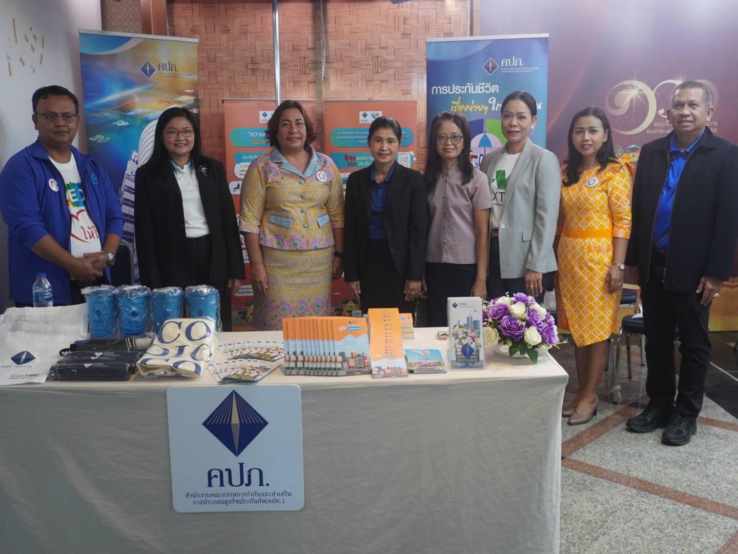 พช.ยะลา ร่วมกิจกรรม กิจกรรมผู้ประกอบการ SMEs ภาคบริการ (งานก่อสร้าง)
