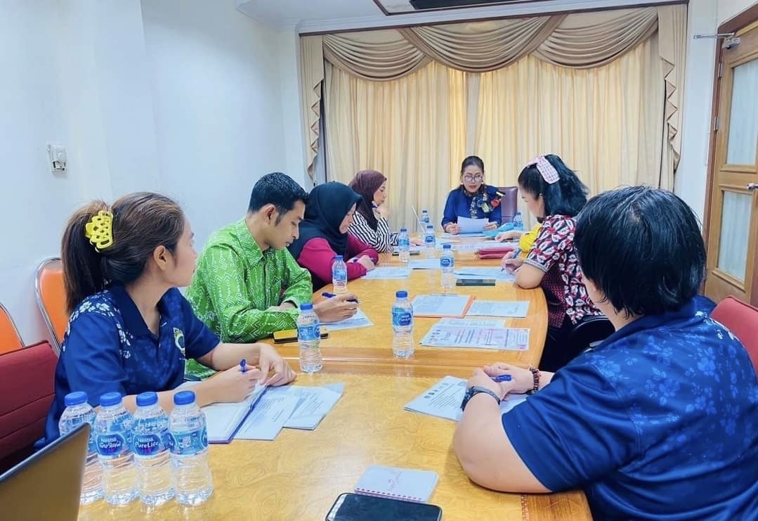 พช.ยะลา ร่วมประชุมเตรียมความพร้อมในการประกวดสุดยอดผ้าจังหวัดยะลา ประจำปี 2567