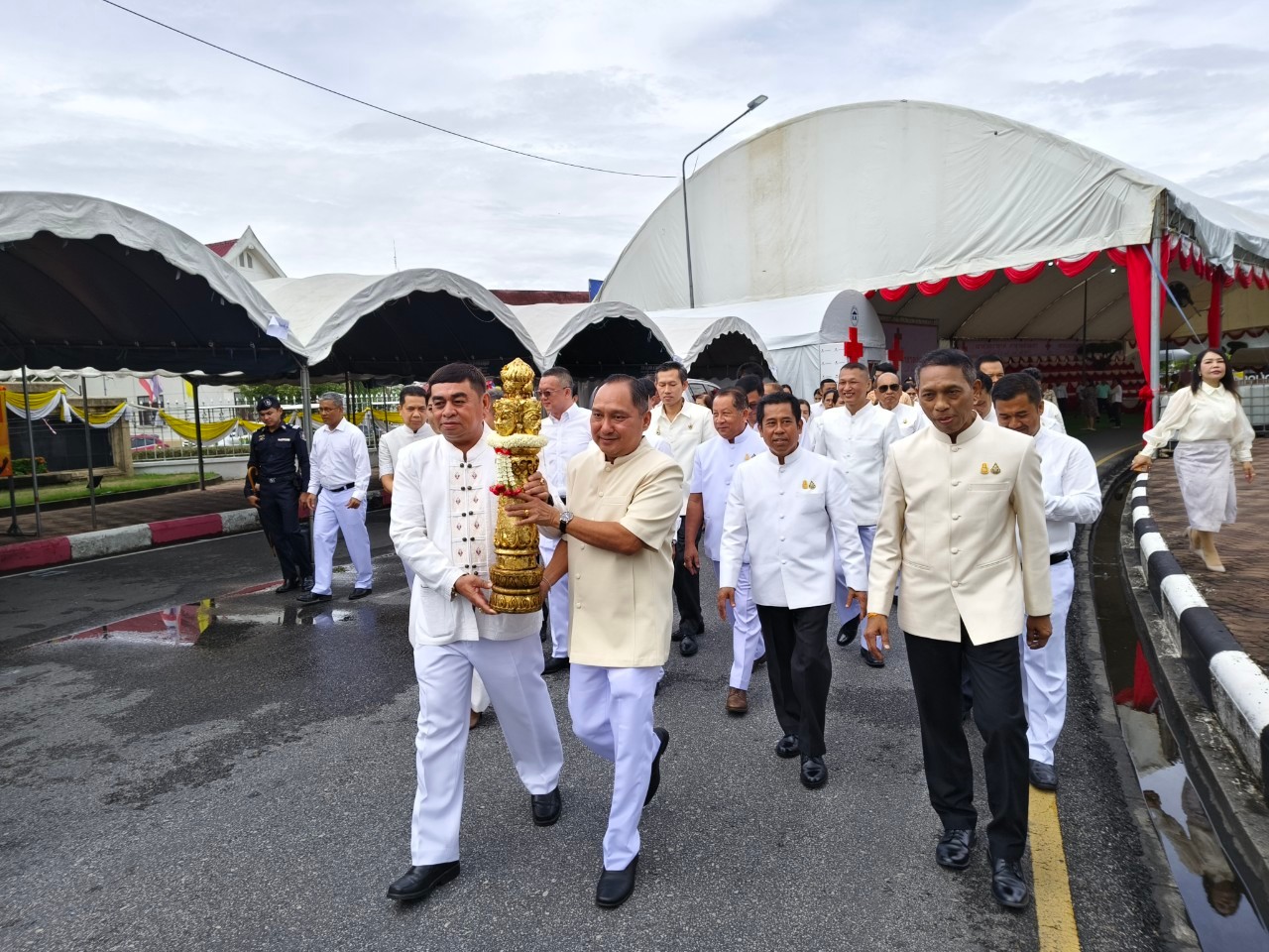 พช.ยะลาร่วมพิธีอัญเชิญหลักเมืองจำลอง