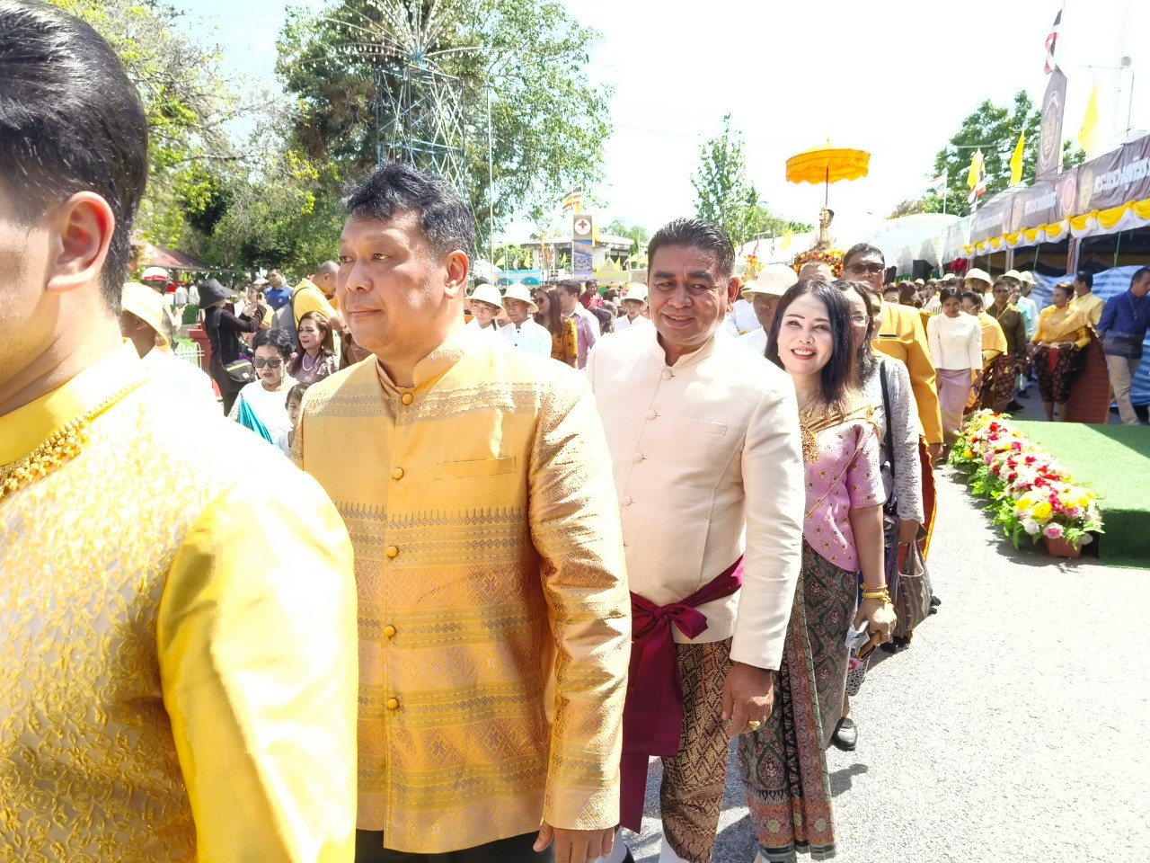 พช.ยะลาร่วมพิธีเปิดงานสมโภชหลักเมืองและงานกาชาด ครั้งที่ 62 ประจำปี 2567
