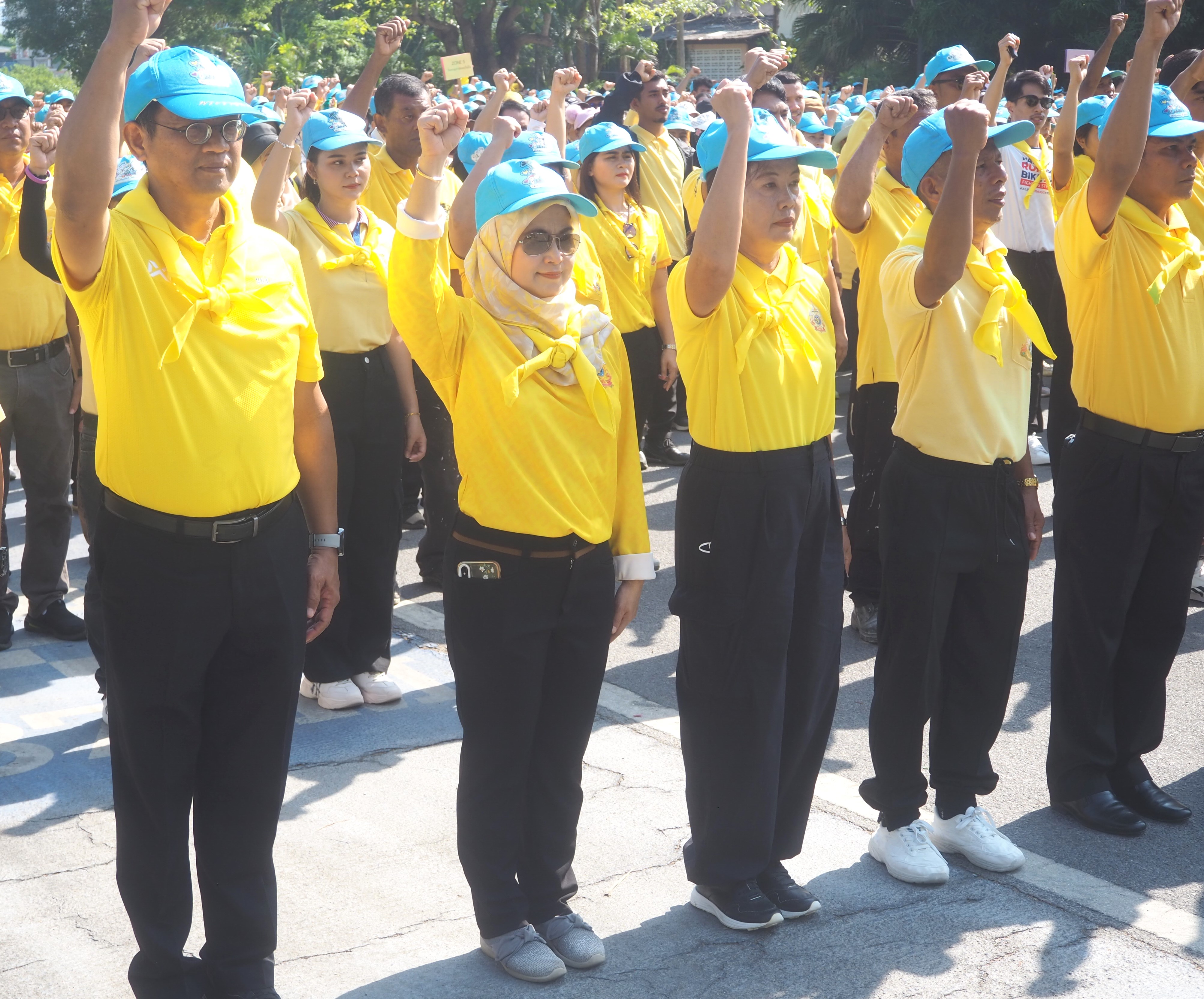 พช.ยะลา วมกิจกรรม Kick-Off Big Cleaning Day เฉลิมพระเกียรติพระบาทสมเด็จพระเจ้าอยู่หัว เนื่องในโอกาสพระราชพิธีมหามงคลเฉลิมพระชนมพรรษา 6 รอบ 28 กรกฎาคม 2567