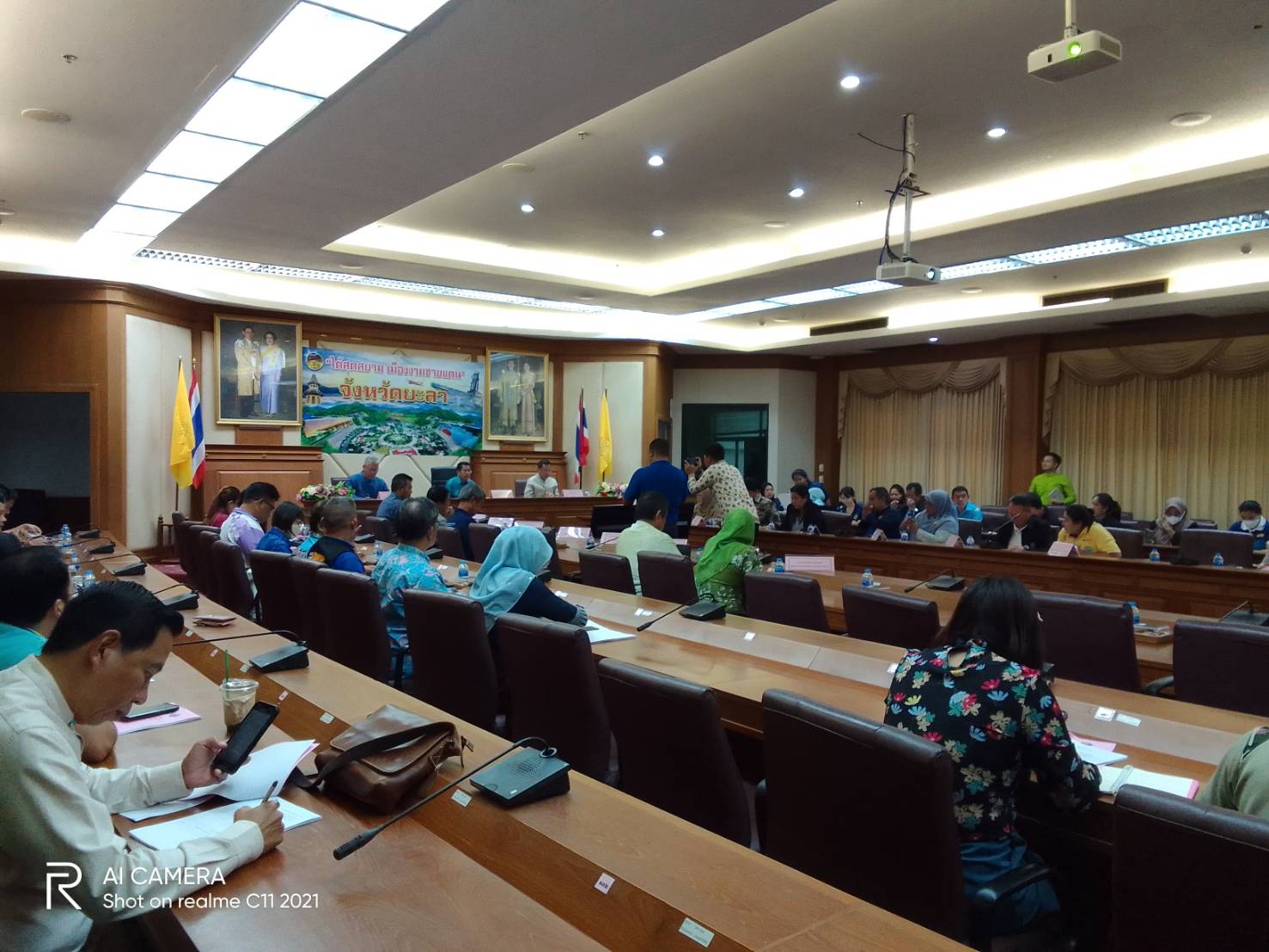 พช.ยะลา ร่วมประชุมคณะกรรมการบริหารงานกลุ่มจังหวัดแบบบูรณาการ (ก.บ.ก.) กลุ่มจังหวัดภาคใต้ชายแดน ครั้งที่ 3/2567