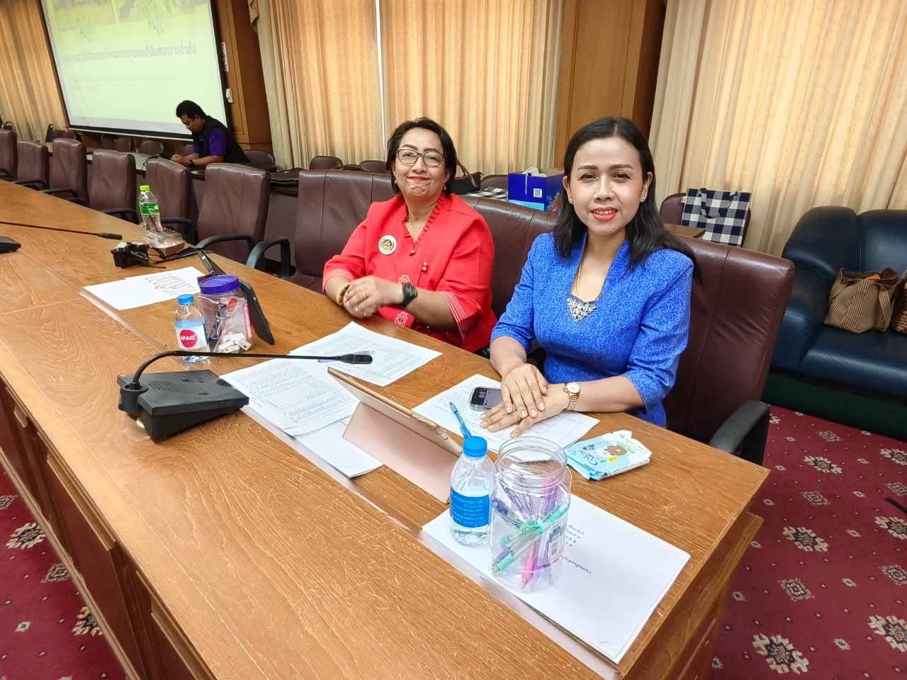 พช.ยะลา  ประชุมพิจารณารับรองการประเมินตามระบบมาตรฐานการพัฒนาชุมชน (มชช.) ประจำปี 2567