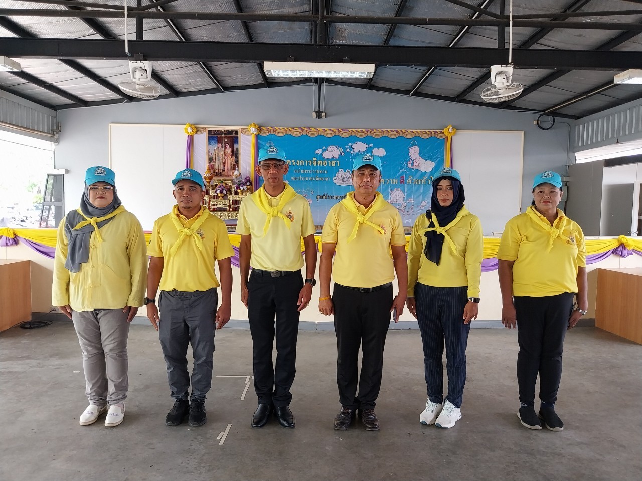 พช.ยะลา ร่วมเฉลิมฉลองธงตราสัญลักษณ์ ในกิจกรรม เดิน วิ่ง ปั่น ธงตราสัญลักษณ์งานเฉลิมพระเกียรติ พระบาทสมเด็จพระเจ้าอยู่หัว เนื่องในโอกาสพระราชพิธีมหามงคลเฉลิมพระชนมพรรษา 6 รอบ 28 กรกฎาคม 2567