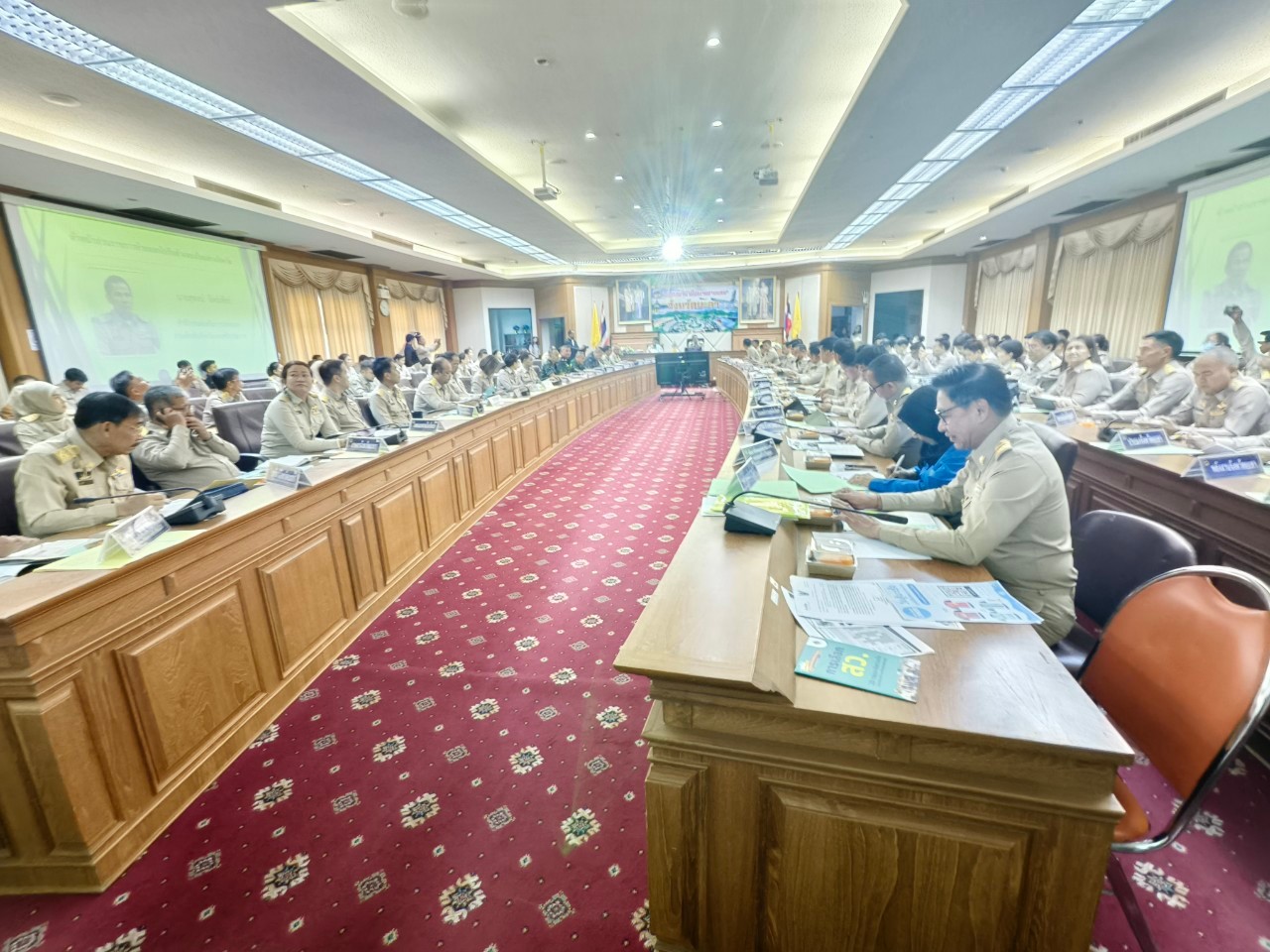 พช.ยะลา ร่วประชุมคณะกรมการจังหวัดและหัวหน้าส่วนราชการ ครั้งที่ 5/2567