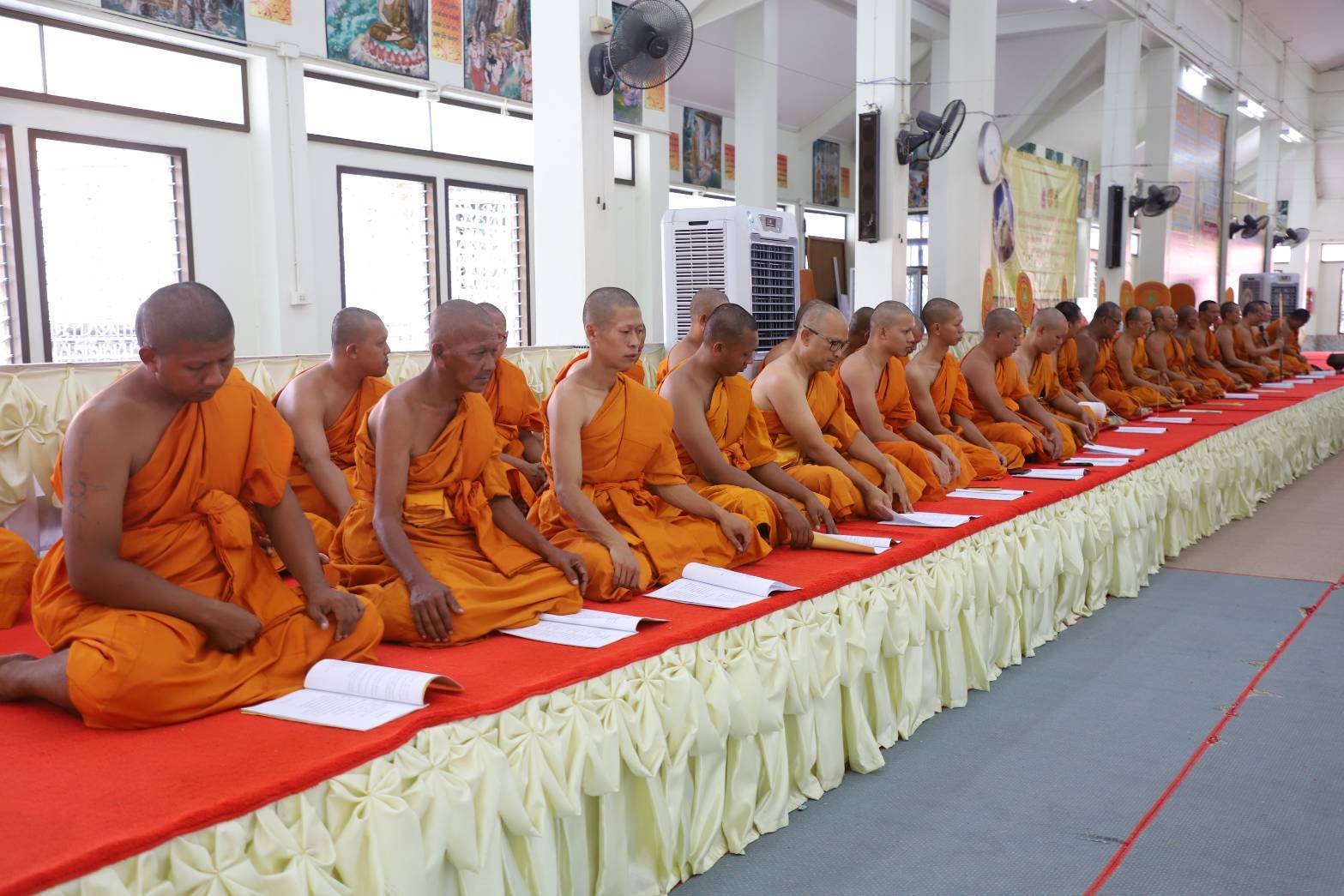 พช.ยะลา ร่วมพิธีเจริญพระพุทธมนต์เฉลิมพระเกียรติถวายพระพรชัยมงคลแด่ พระบาทสมเด็จพระเจ้าอยู่หัว เนื่องในโอกาสวันเฉลิมพระชนมพรรษา 6 รอบ 28 กรกฎาคม 2567