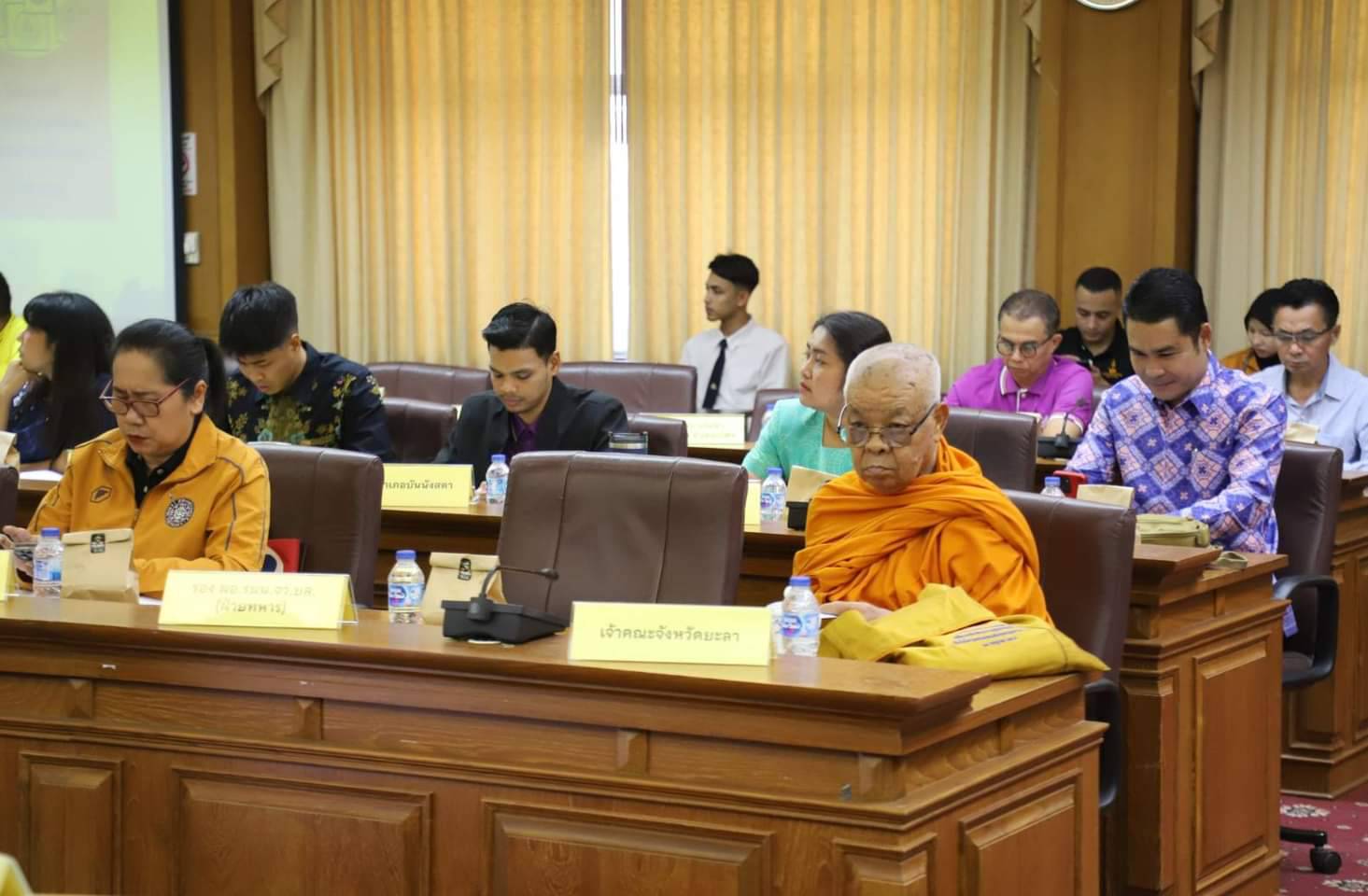 พช. ยะลา ร่วมประชุมคณะกรรมการขับเคลื่อนโครงการเฉลิมพระเกียรติพระบาทสมเด็จพระเจ้าอยู่หัว