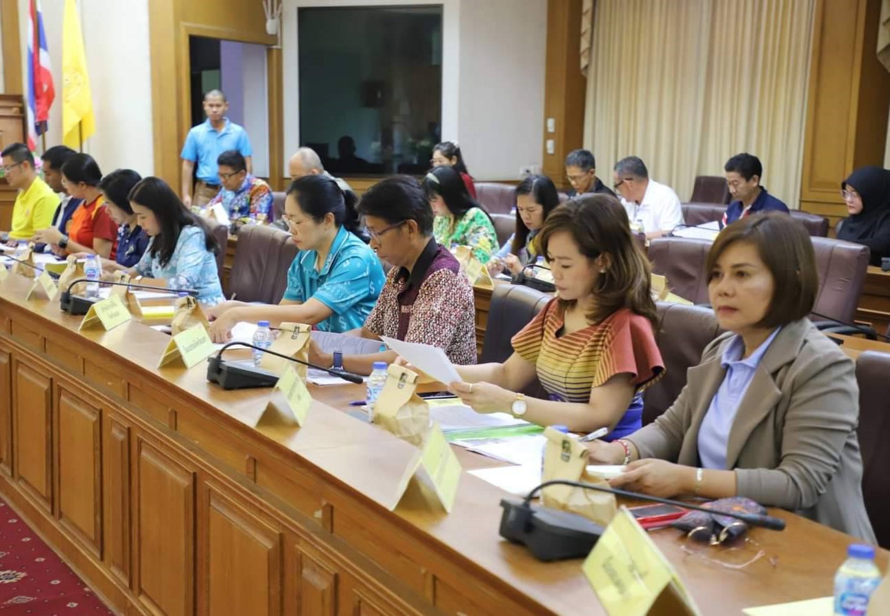 พช. ยะลา ร่วมประชุมคณะกรรมการขับเคลื่อนโครงการเฉลิมพระเกียรติพระบาทสมเด็จพระเจ้าอยู่หัว