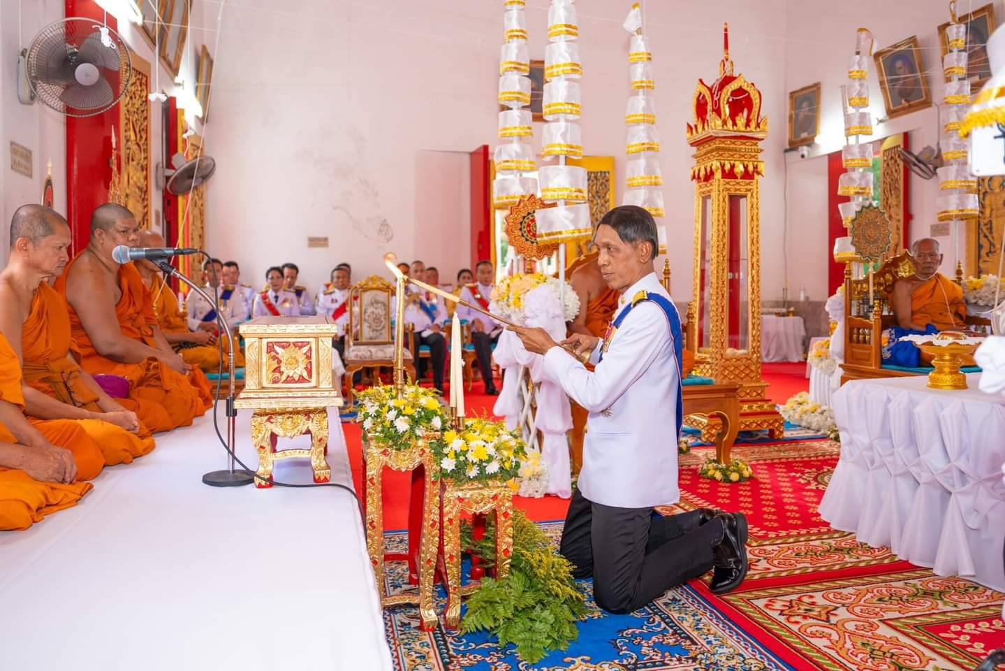 พช.ยะลา พิธีเสกน้ำพระพุทธมนต์ศักดิ์สิทธิ์ เฉลิมพระเกียรติ พระบาทสมเด็จพระเจ้าอยู่หัว เนื่องในโอกาสพระราชพิธีมหามงคลเฉลิมพระชนมพรรษา 6 รอบ 28 กรกฎาคม 2567 ณ วัดพุทธภูมิ พระอารามหลวง