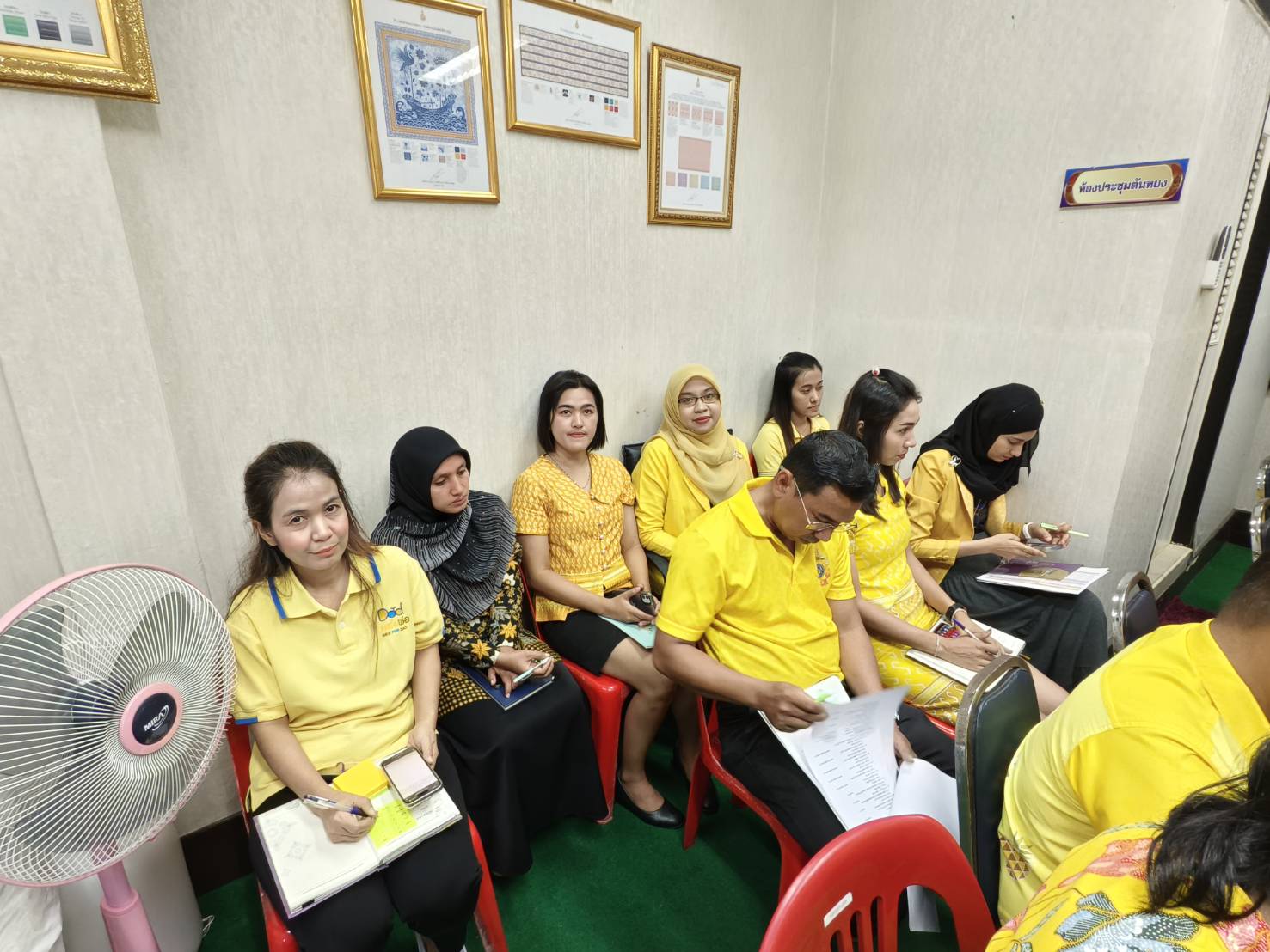 พช.ยะลา ประชุมประจำสัปดาห์เจ้าหน้าที่พัฒนาชุมชนจังหวัดยะลา