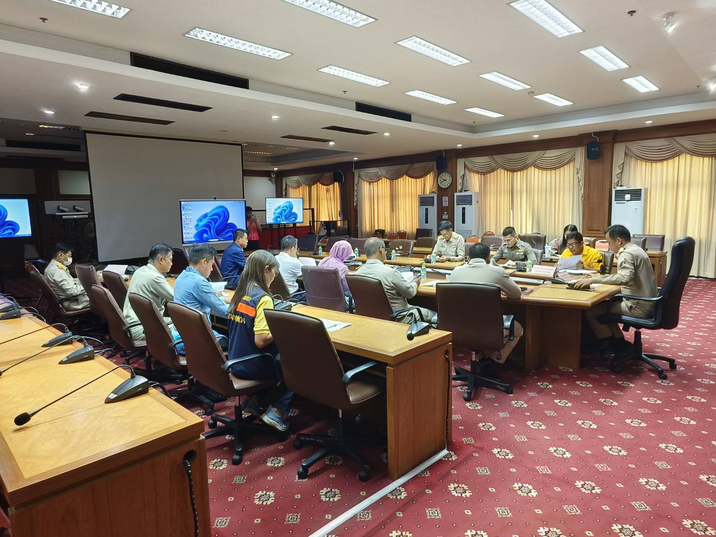พช.ยะลา ร่วมประชุมคณะทำงานการปรับปรุงภูมทัศน์บริเวณประตูสู่เมืองยะลา