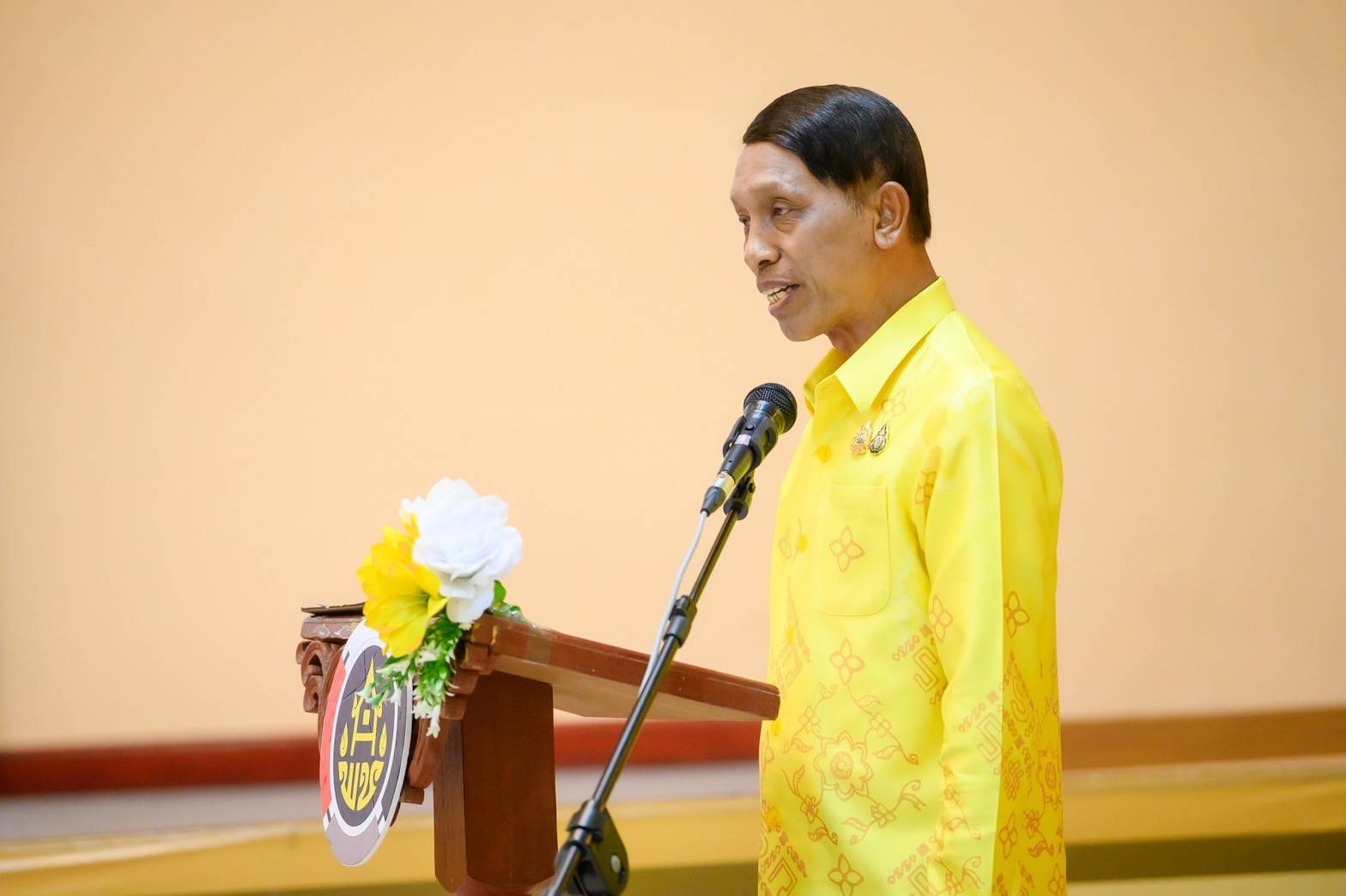พช.ยะลา ร่วมพิธีเปิดโครงการรพัฒนาศักยภาพผู้ประกอบการในการต่อยอดภูมปัญญาผ้าไทย และงานหัตถกรรมด้วยนวัตกรรมสู่ความยั่งยืน