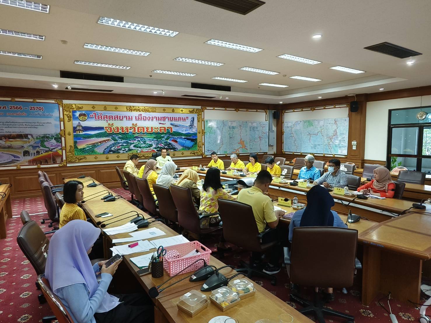 พช.ยะลา จัดประชุมคณะอนุกรรมการบริหารกองทุนพัฒนาบทบาทสตรีระดับจังหวัด จังหวัดยะลา ครั้งที่ 6/2567