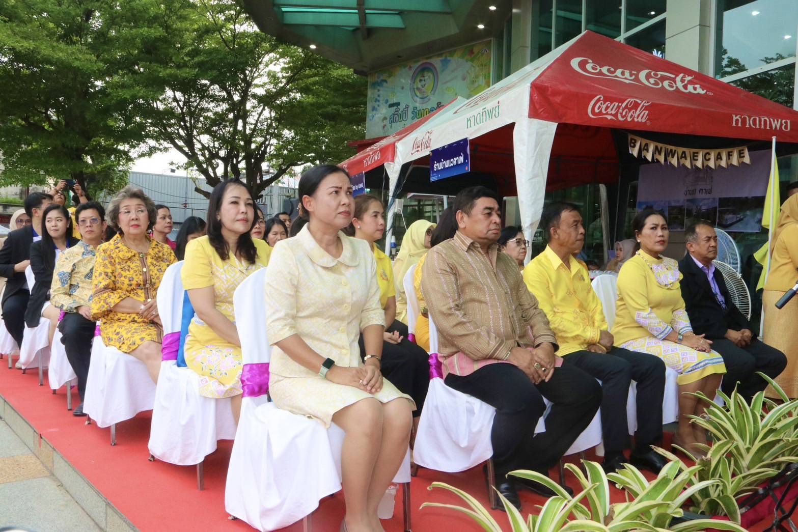 พช.ยะลา จัดโครงการตลาดนัด OTOP ช้อปสุดใจ ครั้งที่ 2