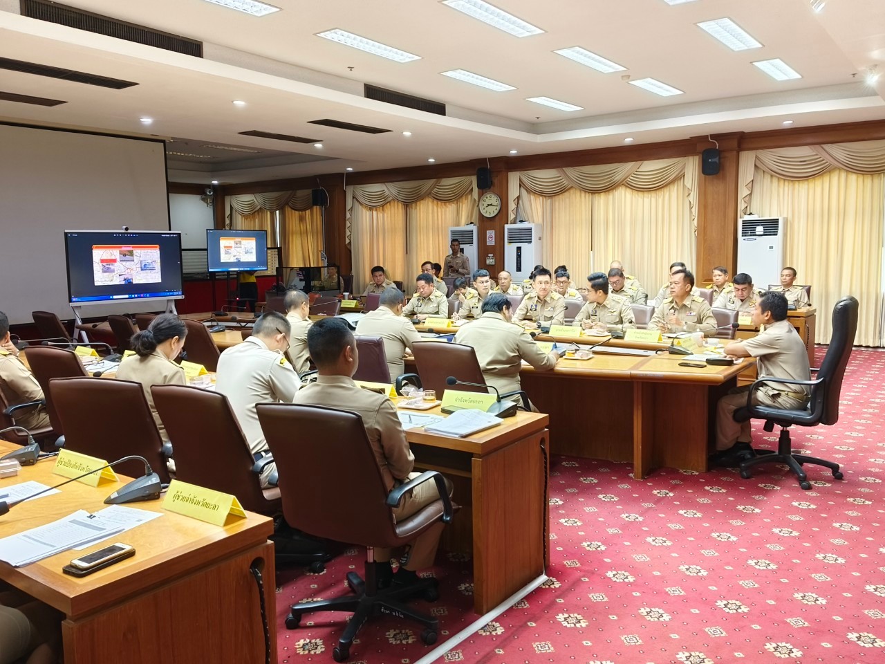 พช.ยะลา ร่วมประชุมนายอเภอหัวหน้าส่วนราชการ รัฐวิสาหกิจ สังกัดกระทรวงมหาดไทย