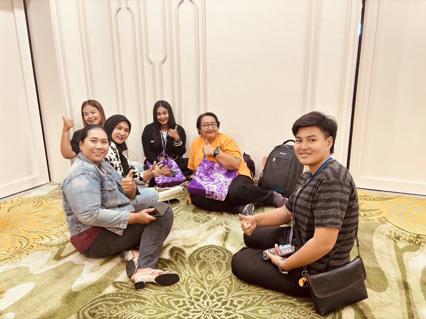 พช.ยะลา ร่วมประชุมเชิงปฏิบัติการ ติดอาวุธกลยุทธ์ออนไลน์ เพิ่มยอดขายด้วยคอนเทนต์ ณ จุดดำเนินการ โรงแรมทวินโลตัส จังหวัดนครศรีธรรมราช
