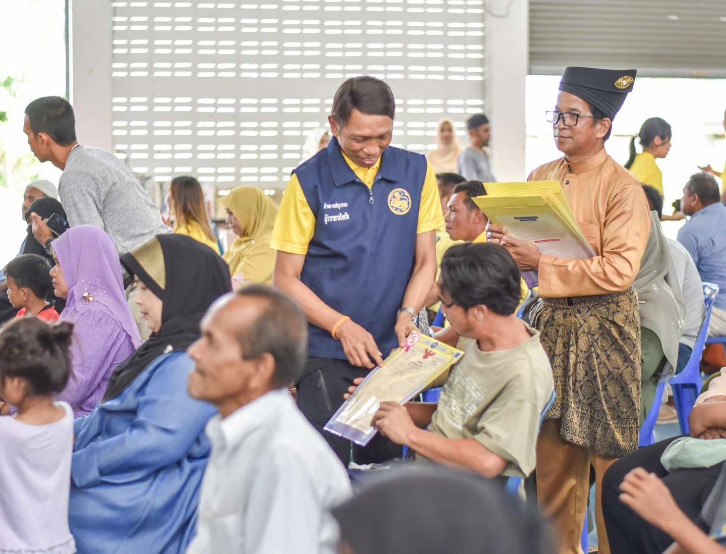 พช.ยะลา ร่วมพิธีมอบโฉนดที่ดิน