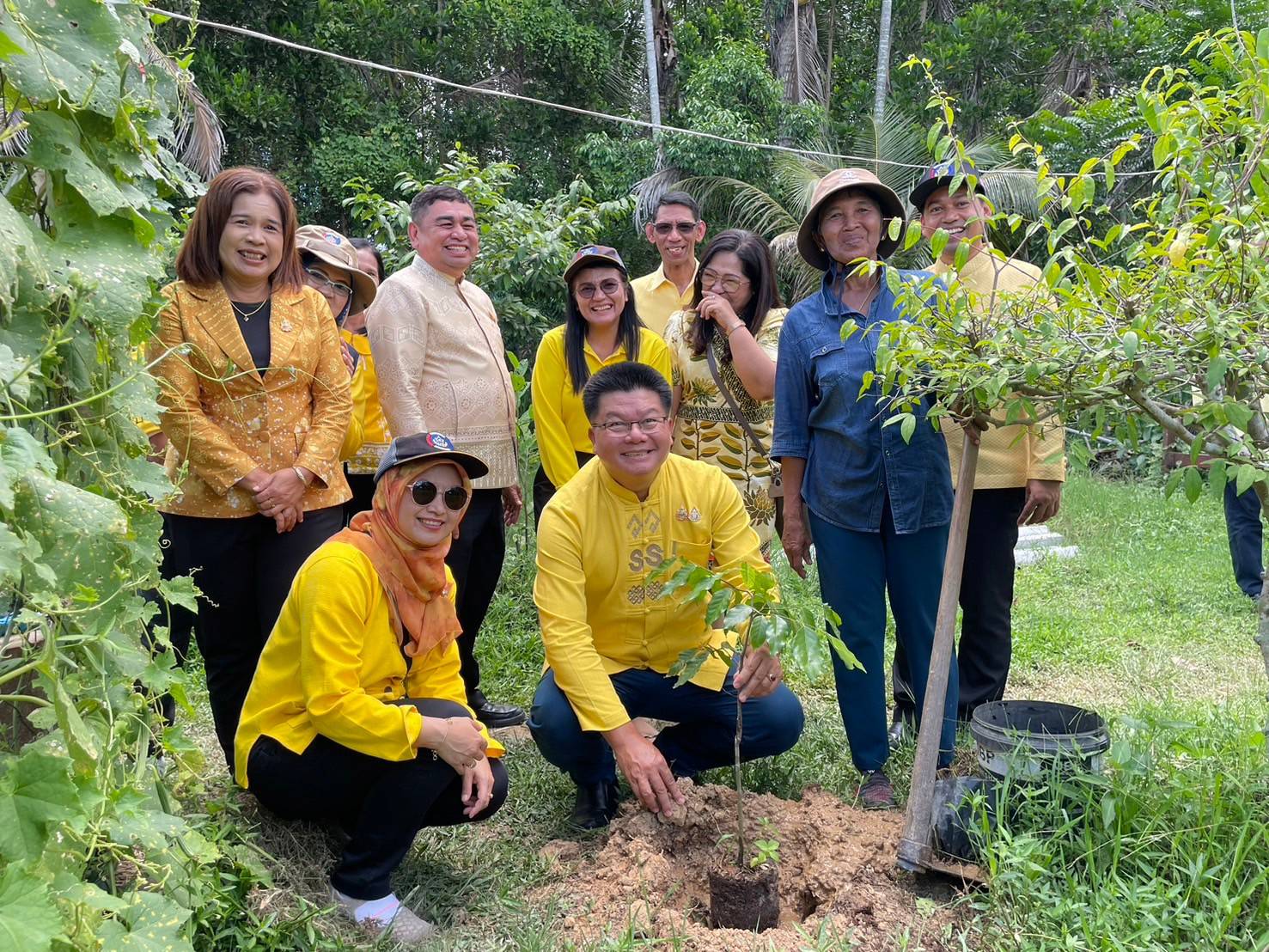 พช.ยะลา ร่วมต้อนรับผู้ตรวจราชการกรมการพัฒนาชุมชน และรายงานผลการดำเนินงานกิจกรรมพัฒนาชุมชนและการปฏิบัติราชการตามภารของกรมการพัฒนาชุมชน