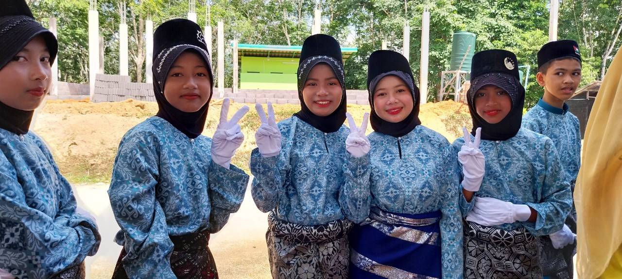 พช.ยะลา ร่วมพิธีเปิดโครงการจังหวัดเคลื่อนที่ “หน่วยบำบัดทุกข์ บำรุงสุข สร้างรอยยิ้มให้ประชาชน”
