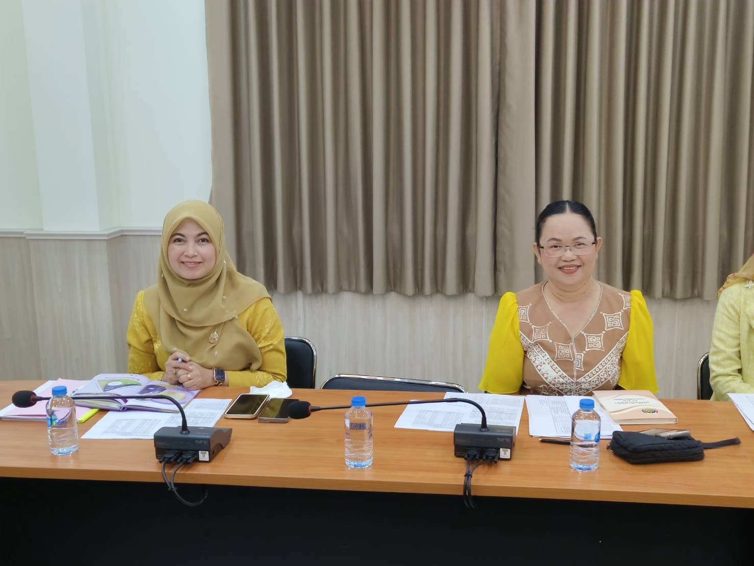 พช.ยะลา ประชุมประจำสัปดาห์เจ้าหน้าที่พัฒนาชุมชนจังหวัดยะลา