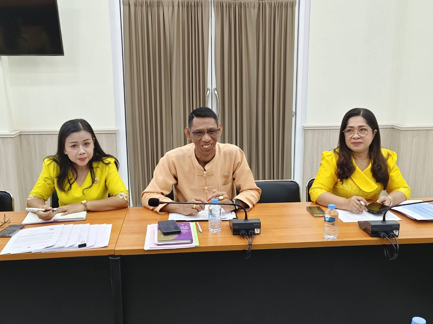 พช.ยะลา ประชุมประจำสัปดาห์เจ้าหน้าที่พัฒนาชุมชนจังหวัดยะลา