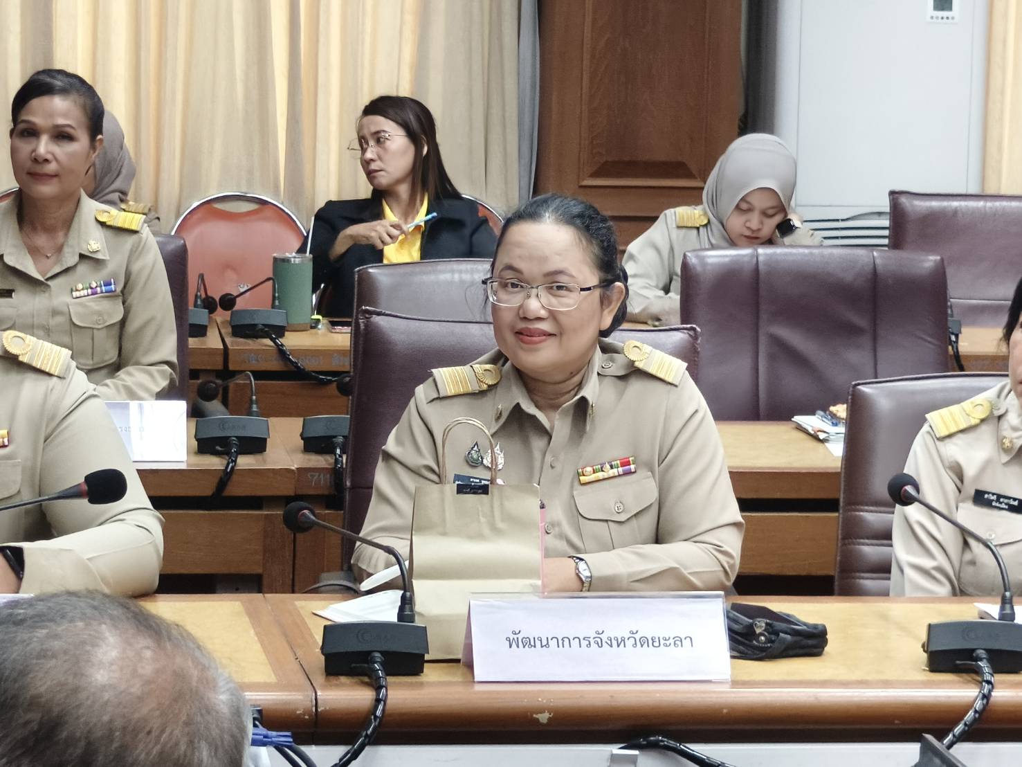 พช.ยะลา ร่วมประชุมขับเคลื่อนและติดตามนโยบายของรัฐบาล และภารกิจสำคัญของปลัดกระทรวงมหาดไทย ผ่านระบบวีดีทัศน์ทางไกล (VCS)
