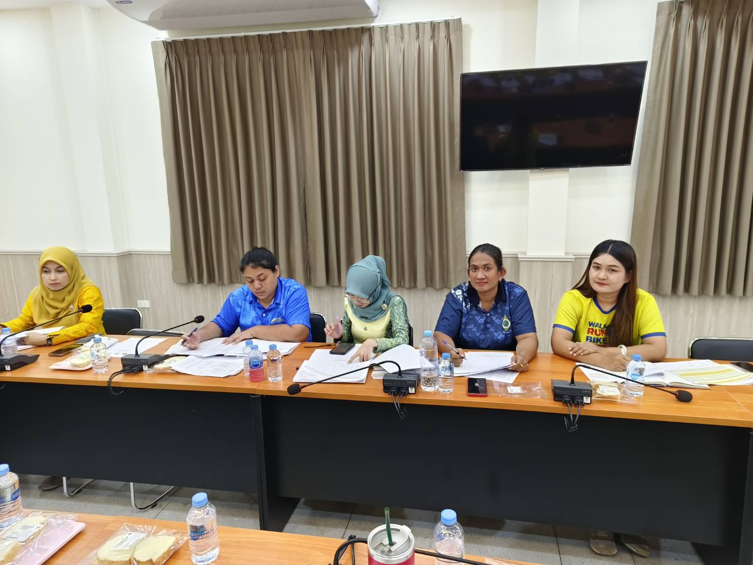 กองทุนสตรีฯ ประชุมเข้ม ! ขับเคลื่อนการดำเนินงานกองทุนพัฒนาบทบาทสตรี