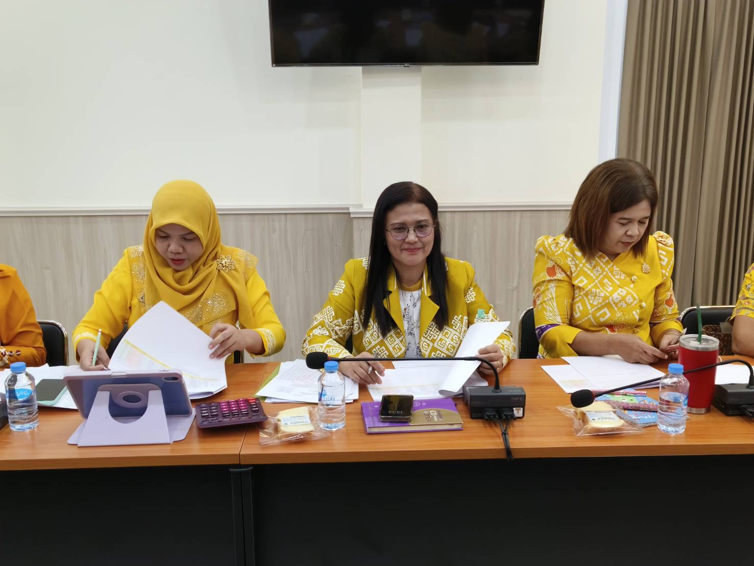 กองทุนสตรีฯ ประชุมเข้ม ! ขับเคลื่อนการดำเนินงานกองทุนพัฒนาบทบาทสตรี