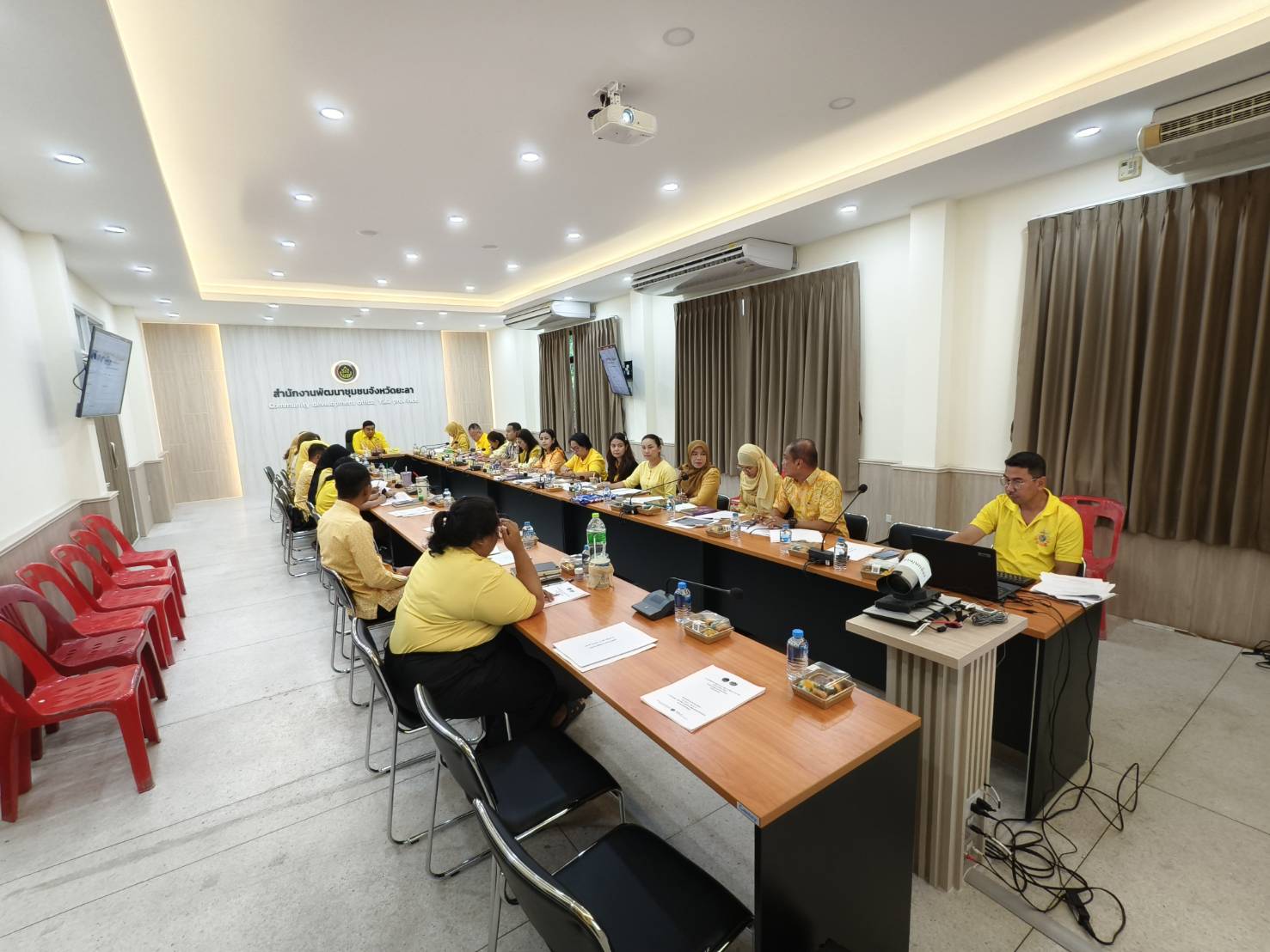พช.ยะลา ประชุมผู้บริหาร ผู้อำนวยการกลุ่มงาน พัฒนาการอำเภอ นักวิชาการพัฒนาชุมชน ครั้งที่ 9/2567