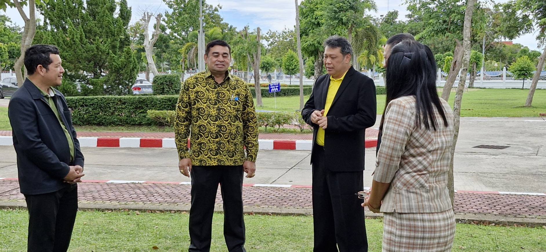 พช.ยะลาจัดมหกรรมการไกล่เกลี่ยก่อนฟ้องคดี ที่พึ่งแรกของประชาชน
