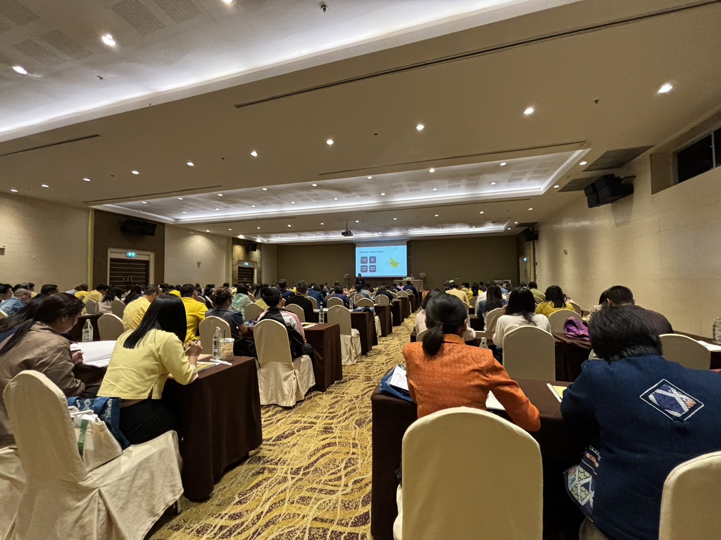 พช.ยะลา ร่วมเดินหน้าพัฒนามาตรฐานสถาบันส่งเสริมความรู้ภูมิปัญญา (OTOP Academy) ตามนโยบายของรัฐบาล และกระทรวงมหาดไทย