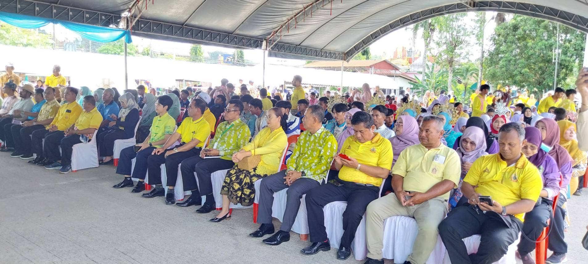 พช.ยะลา ร่วมพิธีเปิดงานมหกรรมกล้วยหินและของดีอำเภอบันนังสตา ประจำปี 2567