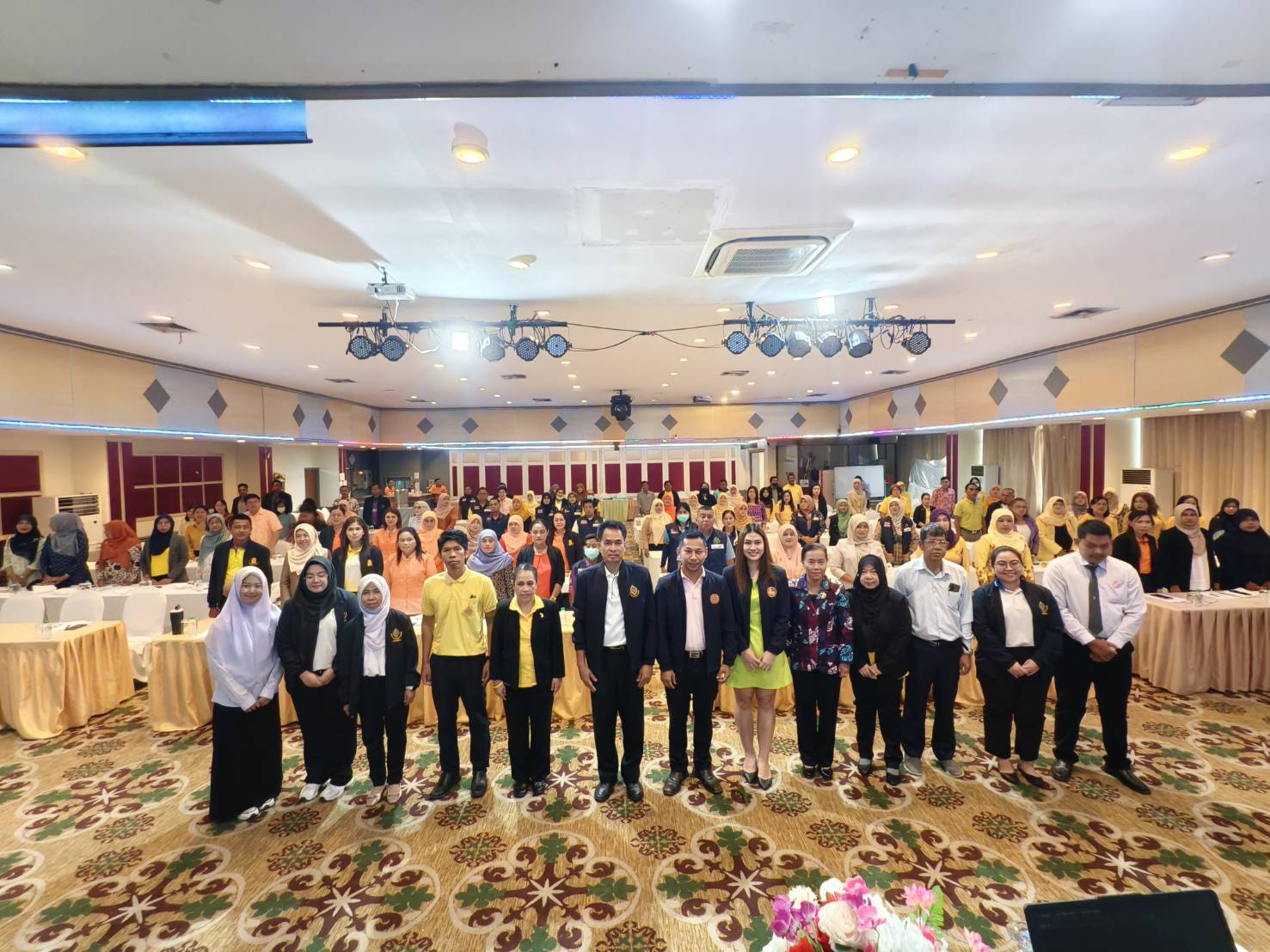 พช.ยะลา ร่วมประชุมเชิงปฏิบัติการบูรณษการแผนการสร้างพลเมืองคุณภาพ