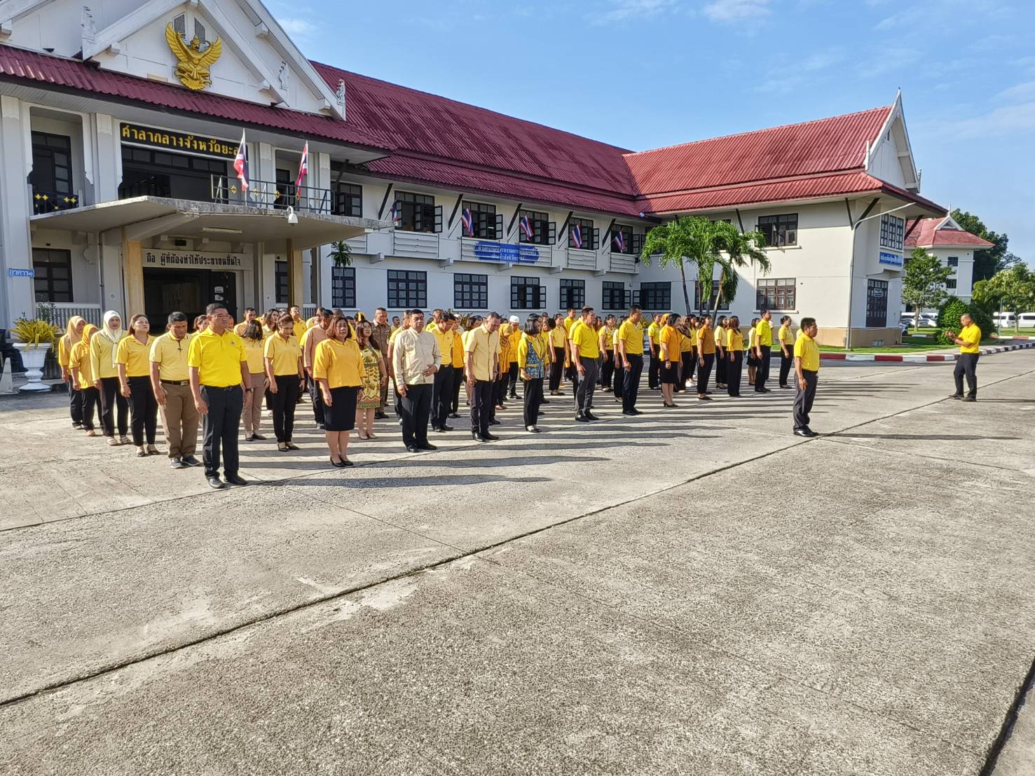 พช.ยะลา ร่วมกิจกรรมเข้าแถวเคารพธงชาติ และร่วมร้องเพลงชาติ
