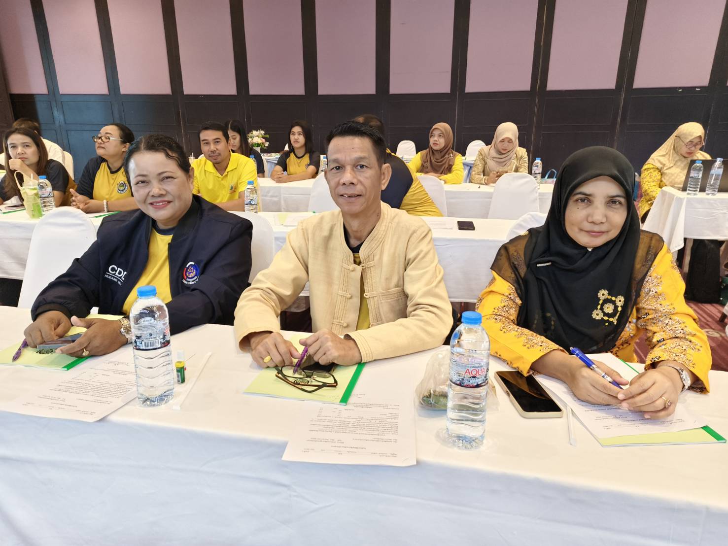 พช.ยะลา จัดประชุมเชิงปฏิบัติการสรุปผลการดำเนินงานและขับเคลื่อนกิจกรรมงานพัฒนาชุมชน จังหวัดยะลา ประจำปีงบประมาณ พ.ศ.2567