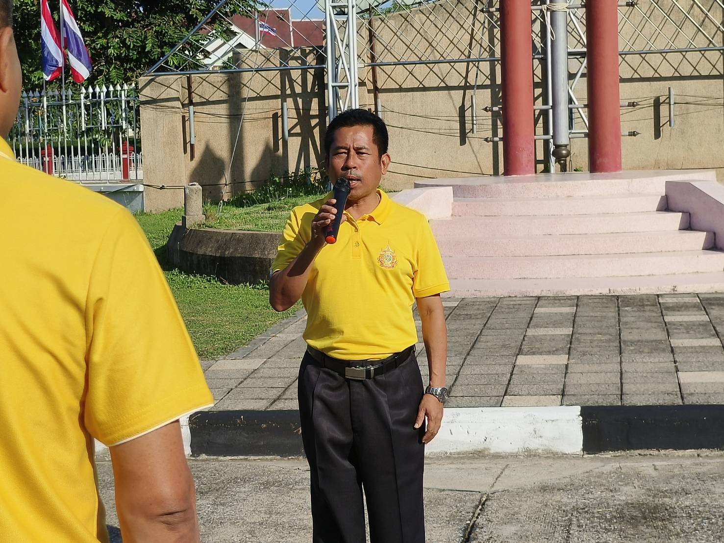 พช.ยะลา ร่วมกิจกรรมเข้าแถวเคารพธงชาติ และร่วมร้องเพลงชาติ
