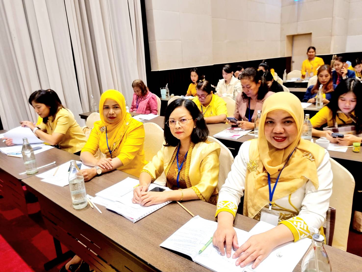 พช.ยะลา ร่วมโครงการเชิดชูเกียรติคนกองทุนพัฒนาบทบาทสตรี ประจำปี 2567