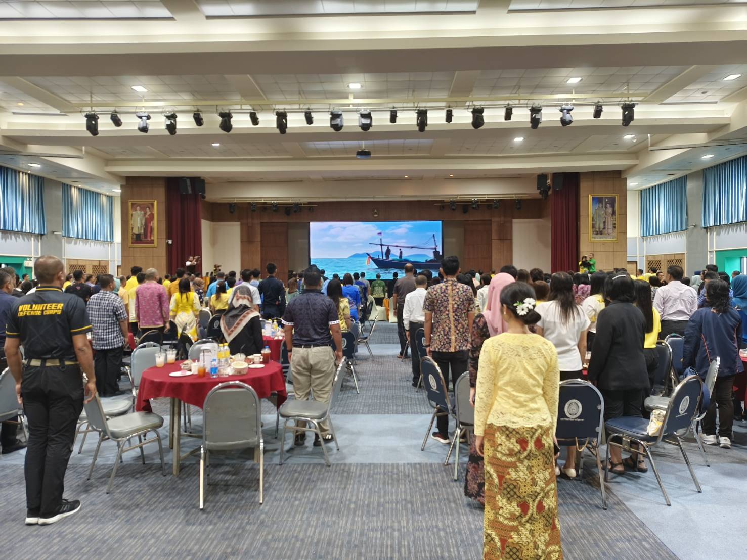 พช.ยะลา ร่วมกิจกรรมพบปะยามเช้า