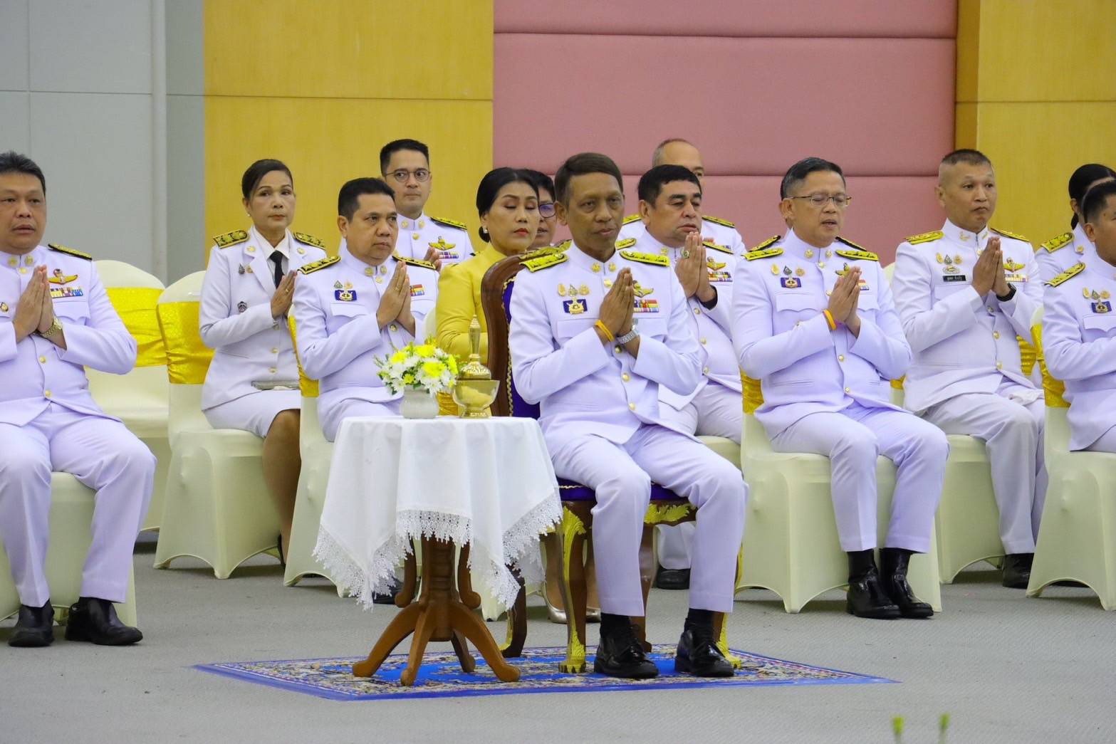 พช.ยะลา ร่วมพิธีวางพวงมาลา เนื่องในวันนวมินทรมหาราช